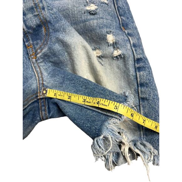 Revice (Revolve) 90s Cutoff High Waisted Jean Shorts Distressed Raw Hem Size 27 - Picture 10 of 13